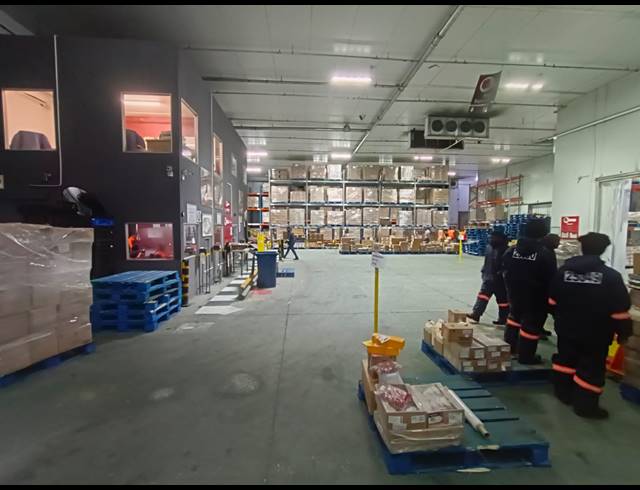 4,200M² WAREHOUSE FOR SALE IN THETA